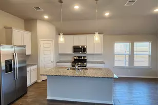 13137 Zion Dr, Aubrey, TX 76227 - Photo 7