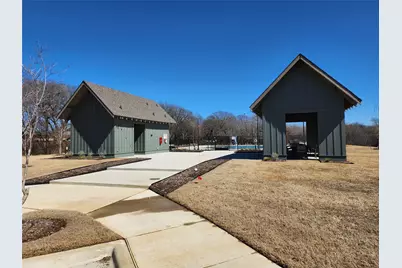 13137 Zion Drive, Aubrey, TX 76227 - Photo 37