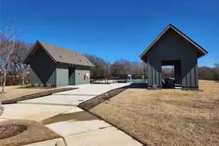 13137 Zion Dr, Aubrey, TX 76227 - Photo 37