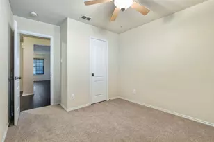 3917 Mantis St, Fort Worth, TX 76106 - Photo 15