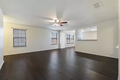 3917 Mantis Street, Fort Worth, TX 76106 - Photo 7