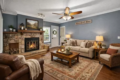 1050 Stadium Drive, Joshua, TX 76058 - Photo 3