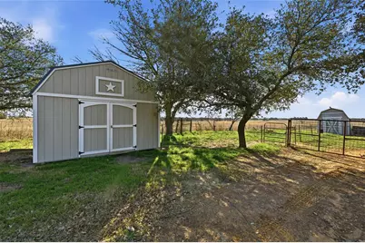 1050 Stadium Drive, Joshua, TX 76058 - Photo 29