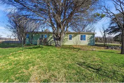 1050 Stadium Drive, Joshua, TX 76058 - Photo 33