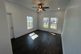 825 Texas St, Graham, TX 76450 - Photo 5