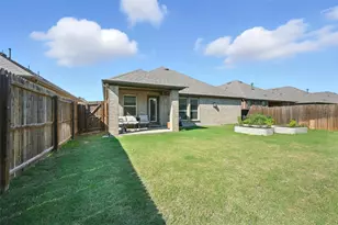 10704 Klondike Ln, Aubrey, TX 76227 - Photo 35