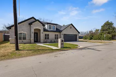 909 1st Street, Bridgeport, TX 76426 - Photo 3