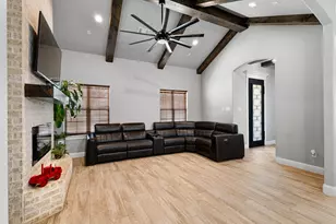 909 1st St, Bridgeport, TX 76426 - Photo 5