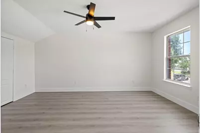 3805 Wellington Drive, Richardson, TX 75082 - Photo 11