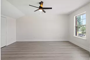 3805 Wellington Dr, Richardson, TX 75082 - Photo 11