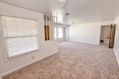 809 Crescent Street, Denton, TX 76201 - Photo 3