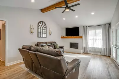 306 Valley Trail Drive, Weatherford, TX 76087 - Photo 9