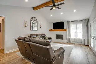 306 Valley Trail Dr, Weatherford, TX 76087 - Photo 9