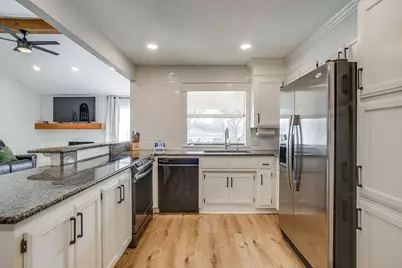 306 Valley Trail Drive, Weatherford, TX 76087 - Photo 13