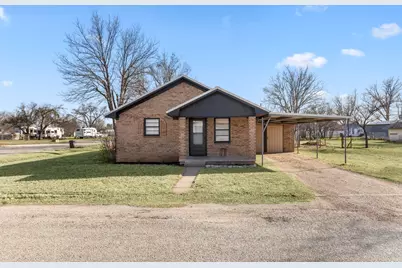 201 W Belknap Street, Seymour, TX 76380 - Photo 1