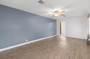 201 W Belknap St, Seymour, TX 76380 - Photo 5