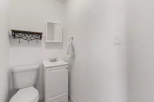 201 W Belknap St, Seymour, TX 76380 - Photo 17