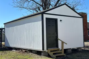 1302 W Tarrant Rd, Grand Prairie, TX 75050 - Photo 23