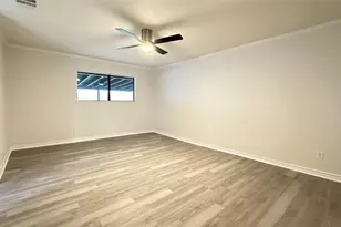 1302 W Tarrant Rd, Grand Prairie, TX 75050 - Photo 27