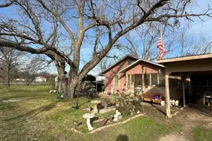 710 Whitney St, Morgan, TX 76671 - Photo 5