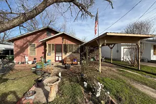 710 Whitney St, Morgan, TX 76671 - Photo 3