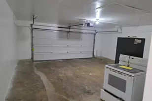 2417 Coulee St, Irving, TX 75062 - Photo 9