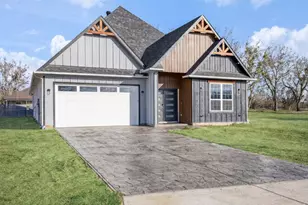 123 Cedar Bend Dr, Trinidad, TX 75163 - Photo 1