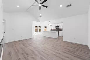 119 Smith St, Hillsboro, TX 76645 - Photo 5