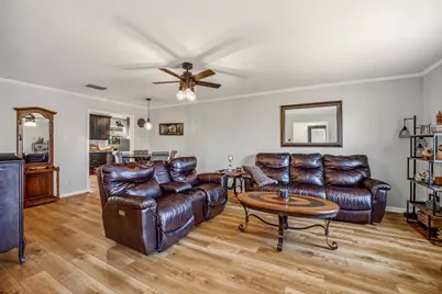 1352 Inglewood Drive, Stephenville, TX 76401 - Photo 5