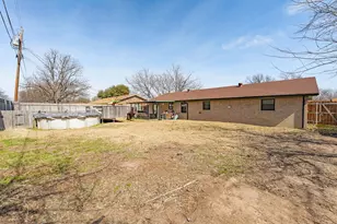 1352 Inglewood Dr, Stephenville, TX 76401 - Photo 27