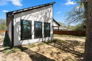 613 Tupuna Dr, Tool, TX 75143 - Photo 17