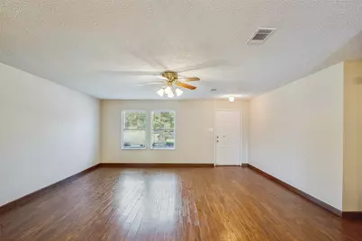 5617 Wiltshire Drive, Fort Worth, TX 76135 - Photo 7