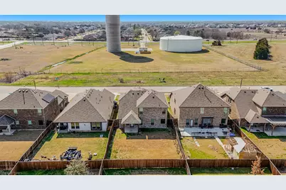 638 Pinehurst Road, Red Oak, TX 75154 - Photo 9