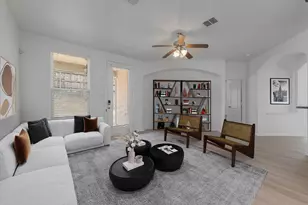 14708 Little Anne Dr, Little Elm, TX 75068 - Photo 3