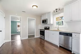 117 Oakwood Dr, Keene, TX 76059 - Photo 11