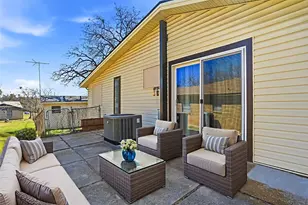 117 Oakwood Dr, Keene, TX 76059 - Photo 21