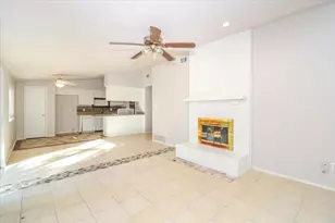 5706 Guildwood Dr, Arlington, TX 76017 - Photo 5