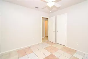 5706 Guildwood Dr, Arlington, TX 76017 - Photo 13