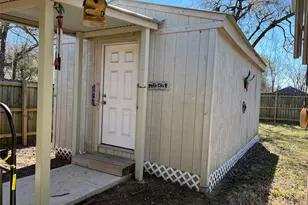 2010 Kyle Dr, Paris, TX 75460 - Photo 3