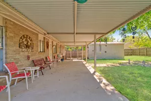 2010 Kyle Dr, Paris, TX 75460 - Photo 15