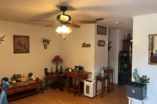 2010 Kyle Dr, Paris, TX 75460 - Photo 3