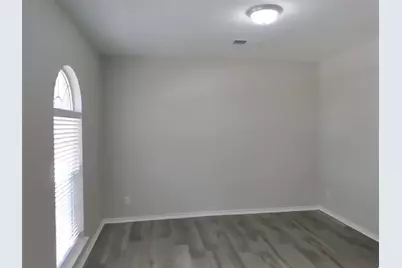 8401 Manchester Drive, Rowlett, TX 75089 - Photo 5