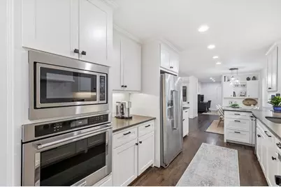 11009 Ferndale Road, Dallas, TX 75238 - Photo 9