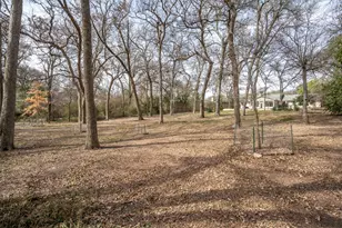 9576 Ash Creek Dr, Dallas, TX 75228 - Photo 37