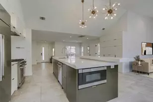 2045 Marydale Dr, Dallas, TX 75208 - Photo 21