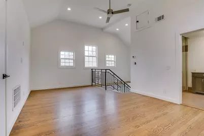 2045 Marydale Drive, Dallas, TX 75208 - Photo 35