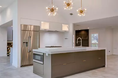 2045 Marydale Drive, Dallas, TX 75208 - Photo 23