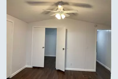 4201 N Interstate Highway 45, Ennis, TX 75119 - Photo 17