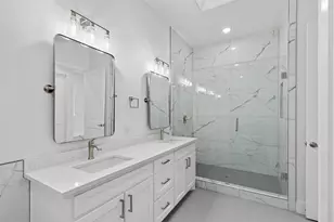 913 Bayonne St, Dallas, TX 75212 - Photo 19