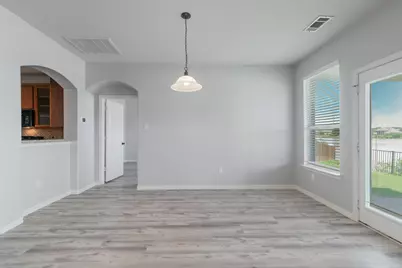 5541 Grenada Drive, Fort Worth, TX 76119 - Photo 15